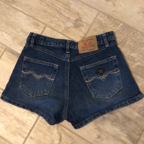 ❤️Angels size 7 denim short shorts - Picture 2 of 6